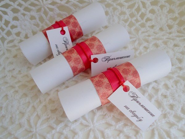 Самые оригинальные пригласительные на свадьбу 2026: фото, идеи