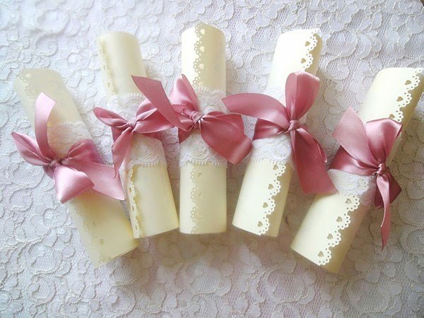 Самые оригинальные пригласительные на свадьбу 2026: фото, идеи