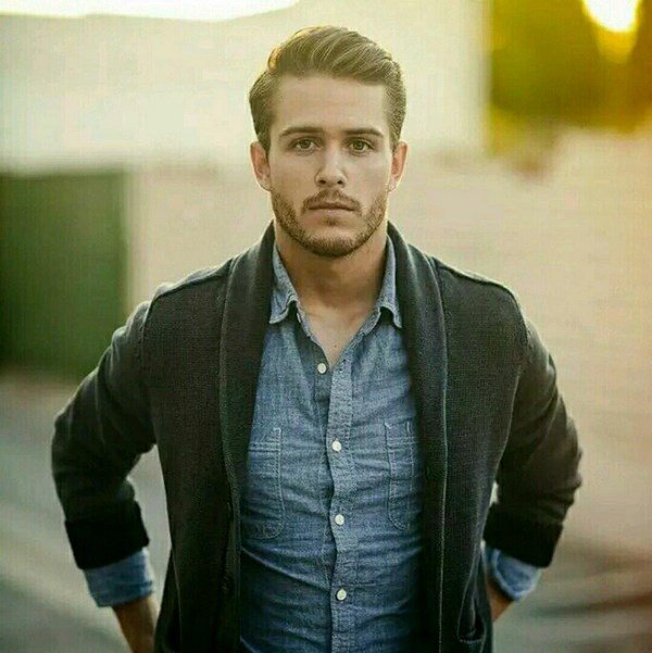 Стильные мужские стрижки 2026 — модные мужские прически: фото