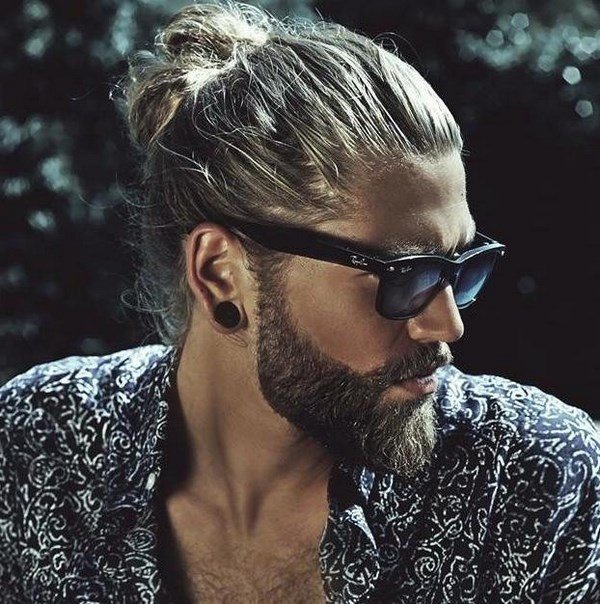 Стильные мужские стрижки 2026 — модные мужские прически: фото