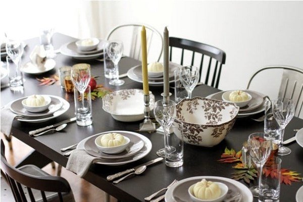 Сервировка праздничного стола 2026: как красиво сервировать стол