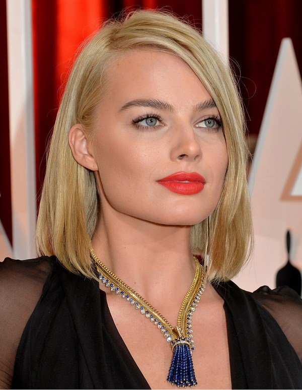 Модные стрижки на средние волосы 2026: фото, идеи