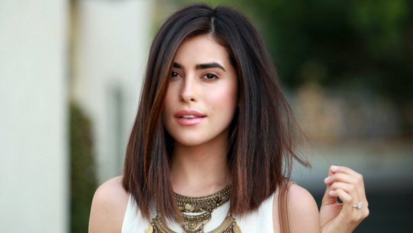 Модные стрижки на средние волосы 2026: фото, идеи