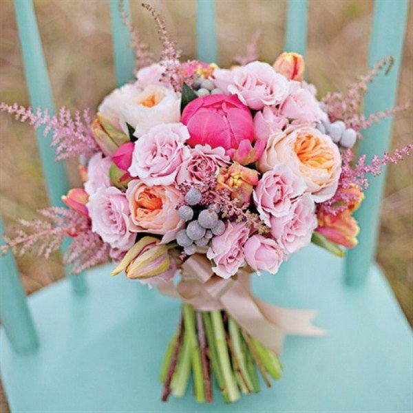 Самые модные букеты цветов 2026 — фото, тренды флористики