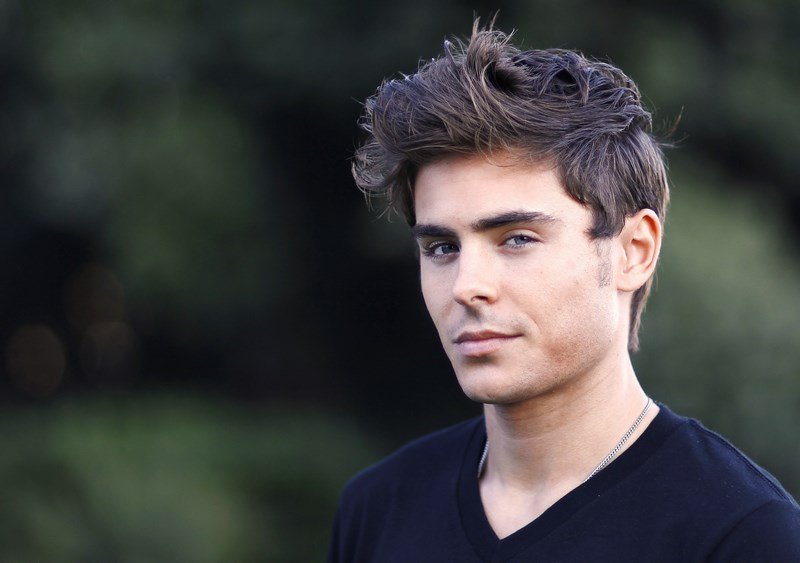 Самые красивые мужчины мира: топ рейтинг самых красивых мужчин 2026 года