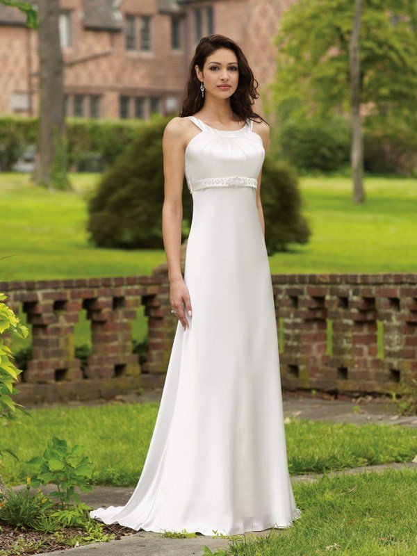 Красивые белые платья 2026 — топовые новинки на фото