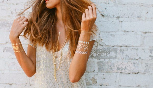 Оригинальные флеш тату 2026: фото, идеи флеш тату для девушек