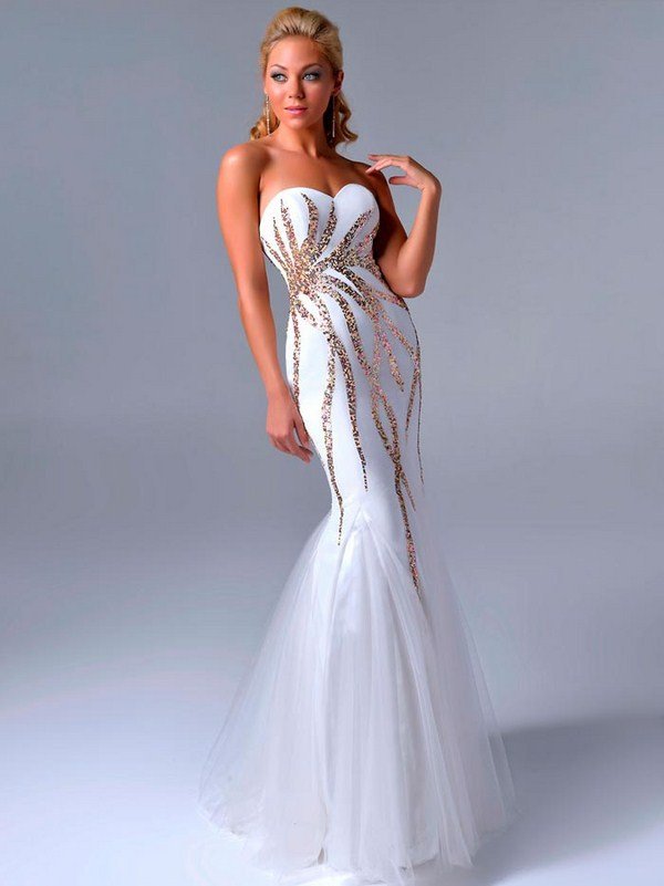 Красивые белые платья 2026 — топовые новинки на фото