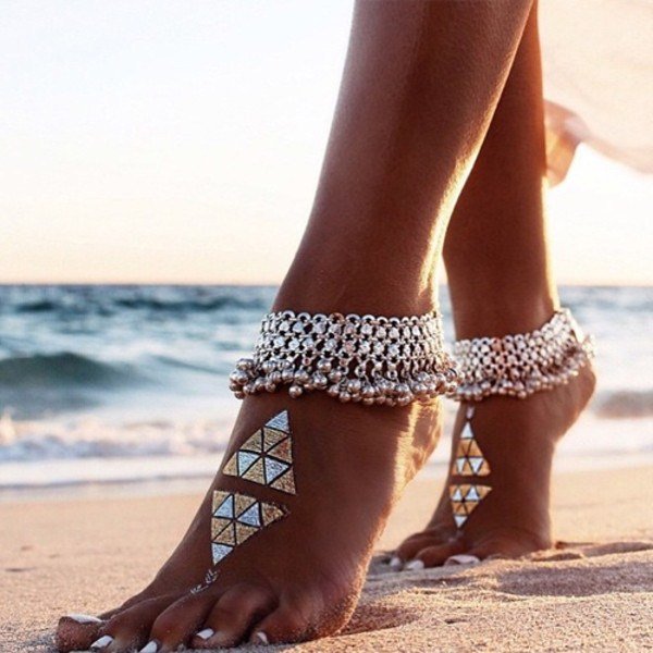 Оригинальные флеш тату 2026: фото, идеи флеш тату для девушек