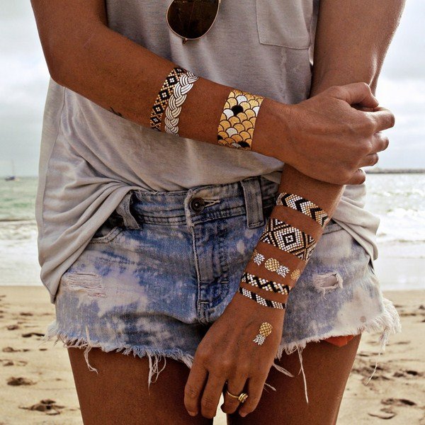 Оригинальные флеш тату 2026: фото, идеи флеш тату для девушек