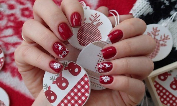 Красивый красный маникюр 2026 — фото, идеи дизайна