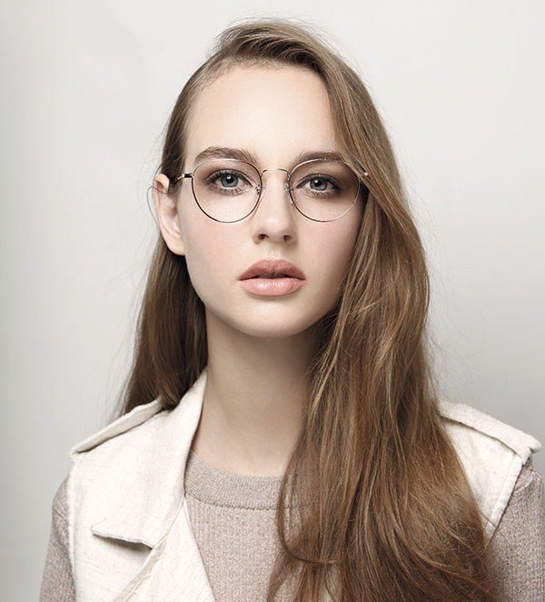 Стильные очки для зрения 2026: оправы для очков, фото