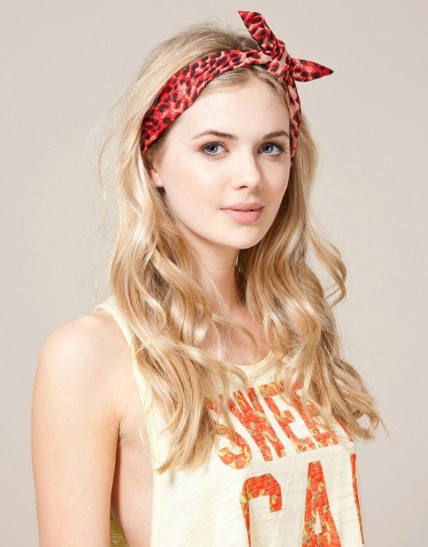 Модные повязки на голову 2026: фото