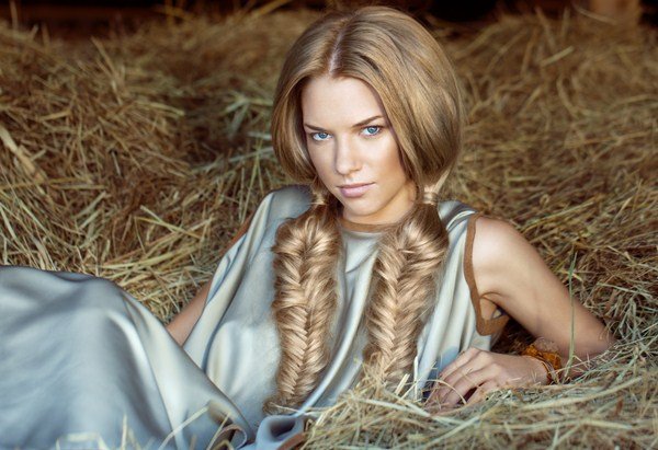 Модные прически 2026 — стильные идеи