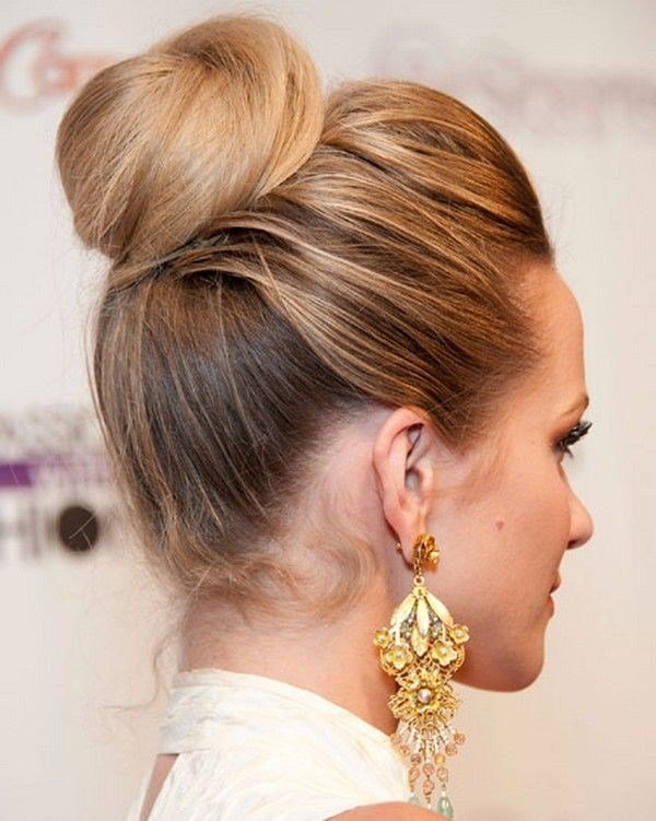 Модные прически 2026 — стильные идеи