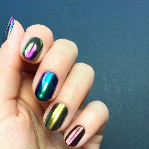 Зеркальный маникюр 2026: фото, идеи, тренды