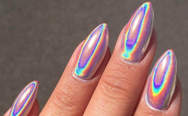 Зеркальный маникюр 2026: фото, идеи, тренды