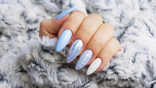 Маникюр на острые ногти 2026: фото, идеи, новинки