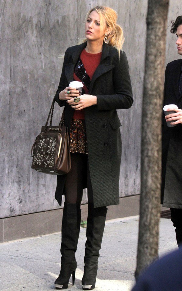 Смена имиджа Блейк Лайвли: лучшие образы, стиль одежды — фото