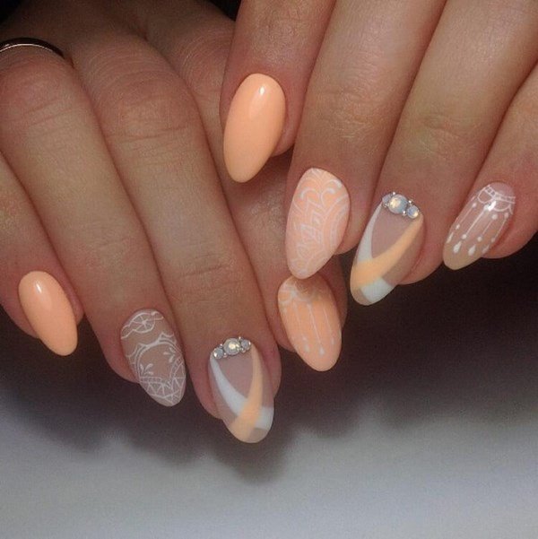 Персиковый маникюр 2026: лучшие идеи, дизайны, новинки