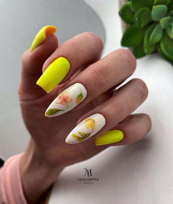 Оригинальный желтый маникюр 2026 в разных стилях: новинки, идеи, тренды