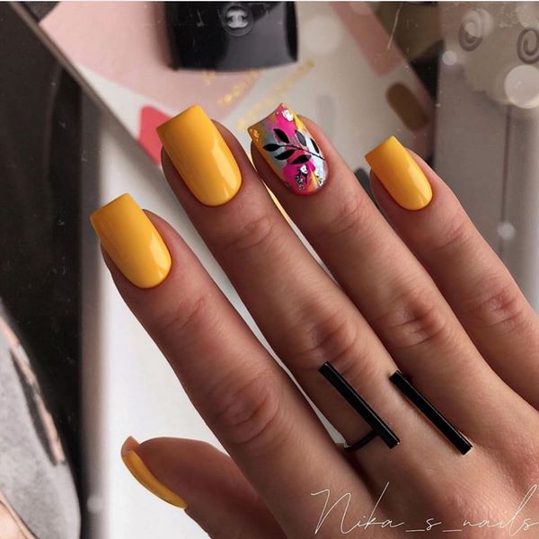 Оригинальный желтый маникюр 2026 в разных стилях: новинки, идеи, тренды