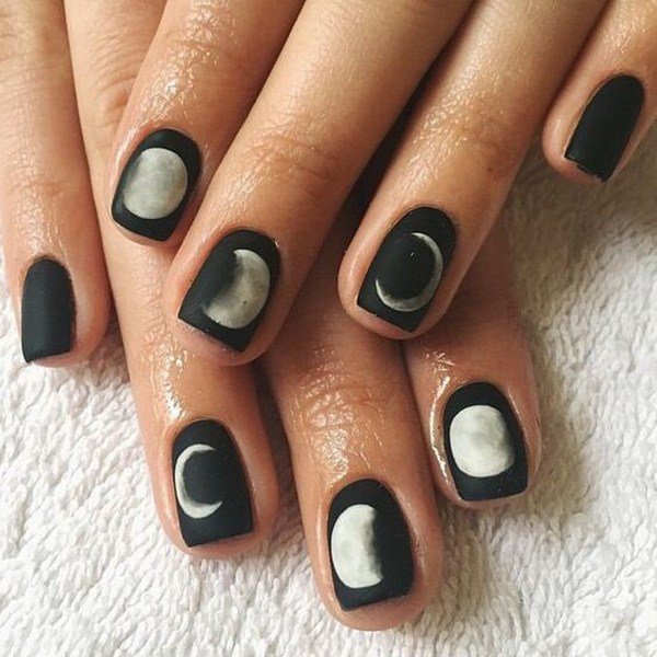 Черно-белый маникюр 2026: модные идеи на фото