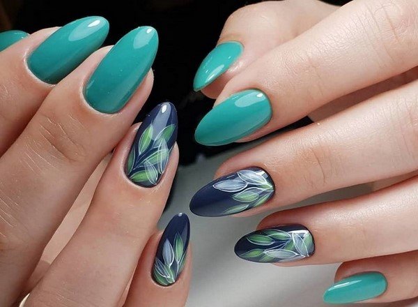 Трендовый яркий маникюр 2026: фото, новинки, идеи