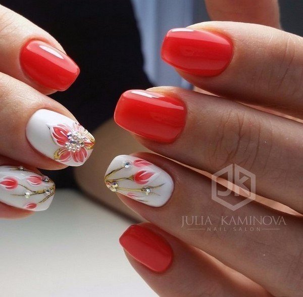 Трендовый яркий маникюр 2026: фото, новинки, идеи