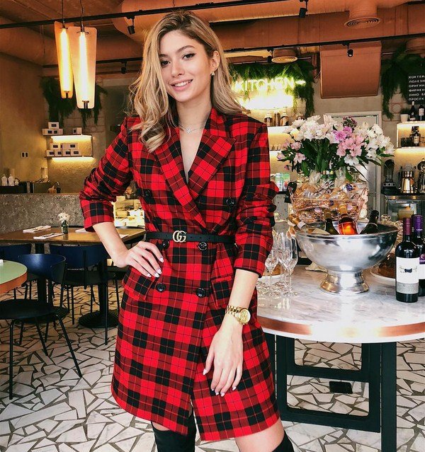 Платья-рубашки 2026: фото, новинки, идеи луков