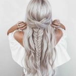 Модные женские брючные костюмы 2026: фото, новинки, тренды