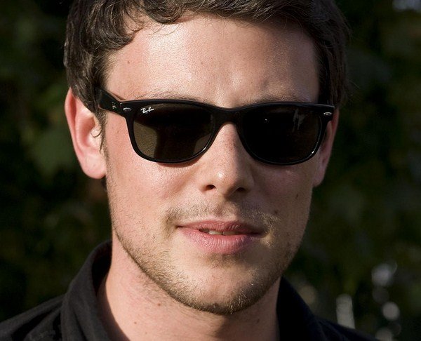 Мужские солнцезащитные очки 2026: модели, новинки, фото