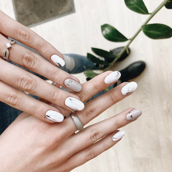 Маникюр на миндалевидные ногти 2026 — новинки