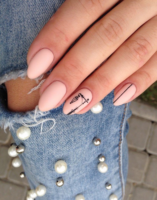 Маникюр на миндалевидные ногти 2026 — новинки