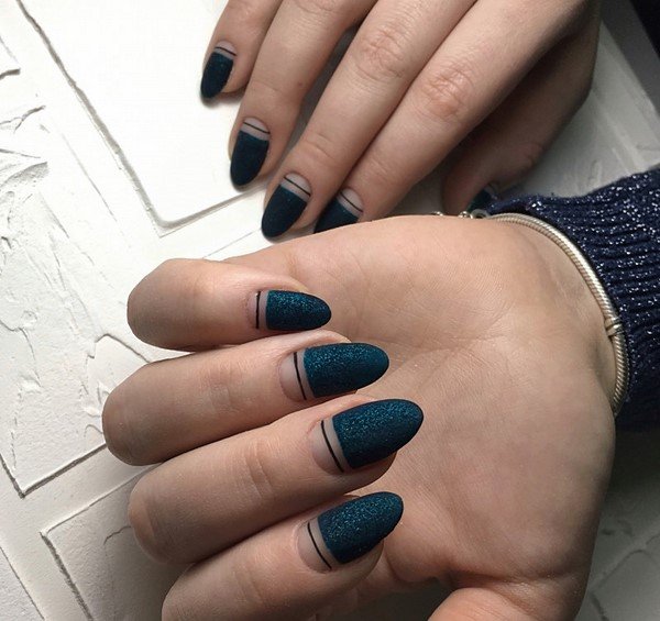 Маникюр на миндалевидные ногти 2026 — новинки