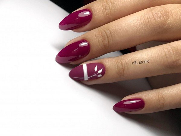 Маникюр на миндалевидные ногти 2026 — новинки