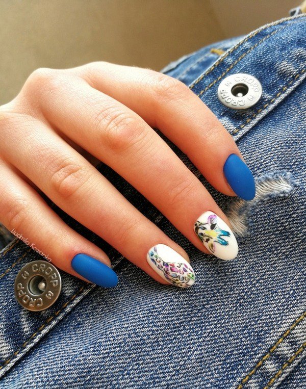 Маникюр на миндалевидные ногти 2026 — новинки