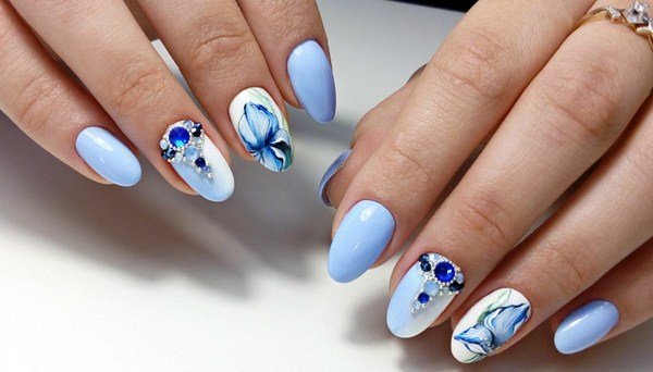 Маникюр на миндалевидные ногти 2026 — новинки