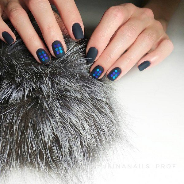 Топовые новинки маникюра гель-лаком 2026: фото идеи