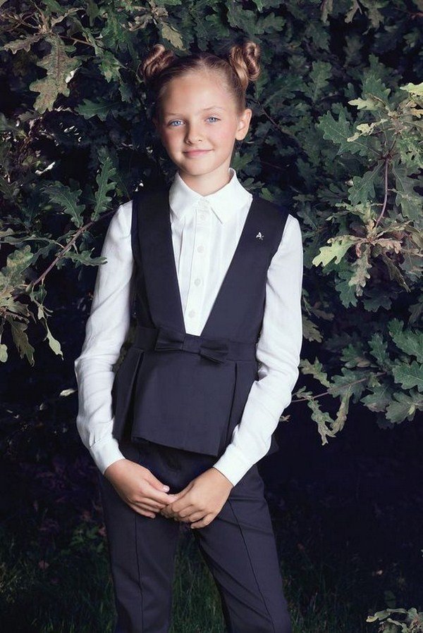 Стильная школьная форма 2026 для девочек и мальчиков: фото