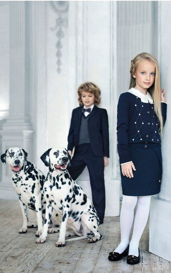 Стильная школьная форма 2026 для девочек и мальчиков: фото