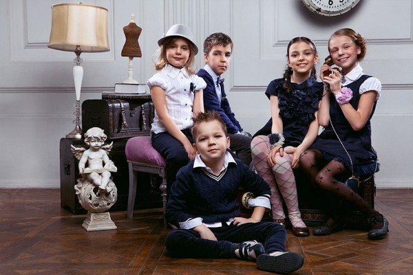 Стильная школьная форма 2026 для девочек и мальчиков: фото