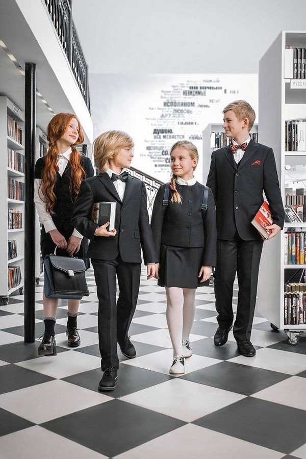 Стильная школьная форма 2026 для девочек и мальчиков: фото