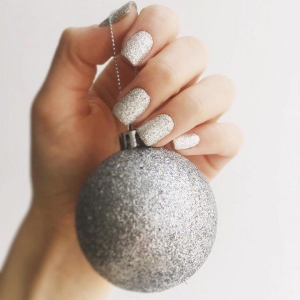 Новинки маникюра зима 2026-2027: тренды и тенденции