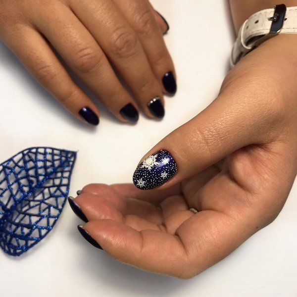 Новинки маникюра зима 2026-2027: тренды и тенденции