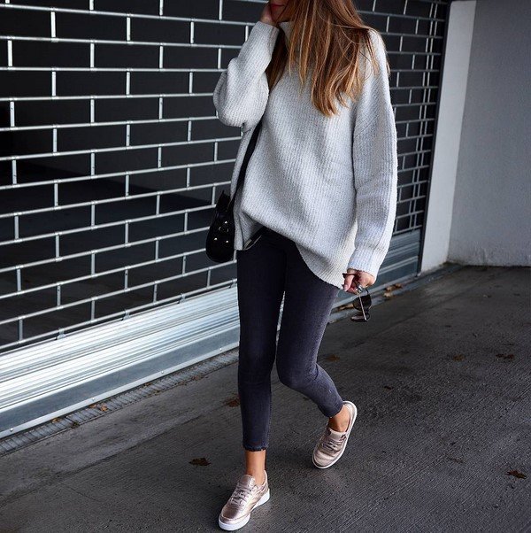 Трендовые свитера и кофты 2026: актуальные новинки на фото