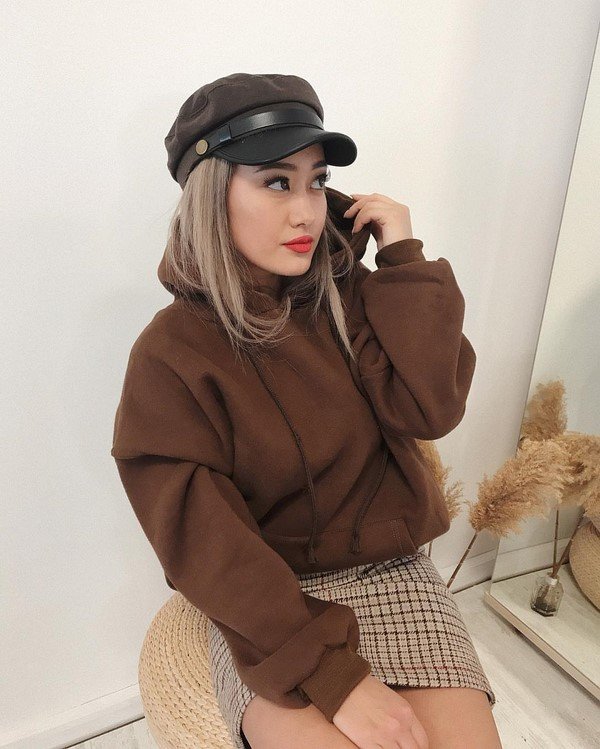 Трендовые свитера и кофты 2026: актуальные новинки на фото