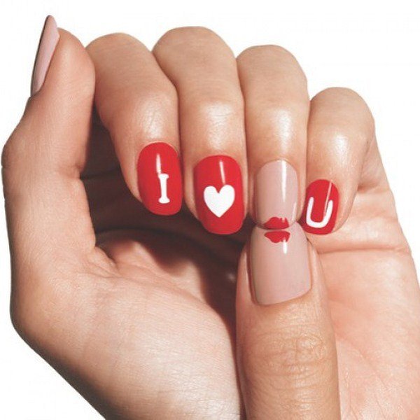 Модный дизайн ногтей 2026: трендовые техники на фото