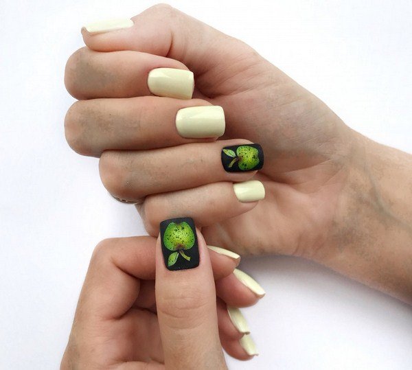 Модный дизайн ногтей 2026: трендовые техники на фото