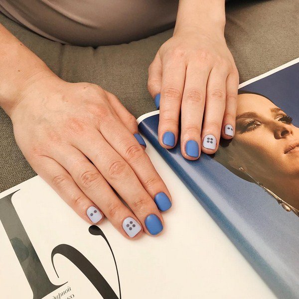 Тренды маникюра на очень короткие ногти 2026: модные новинки